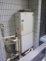 兵庫県　西宮市　分譲マンション　パーパス　５０号　ガス給湯器　取替交換工事
