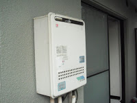 兵庫県　尼崎市　ノーリツ　ガス風呂給湯器　屋外壁掛け　取替交換工事
