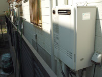兵庫県　伊丹市　戸建て住宅　ノーリツ　ガスふろ給湯器　屋外壁掛け形　セミオート　取替交換工事