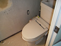 兵庫県　西宮市　マンション　トイレ　便器　温水洗浄便座　取替交換工事　施工