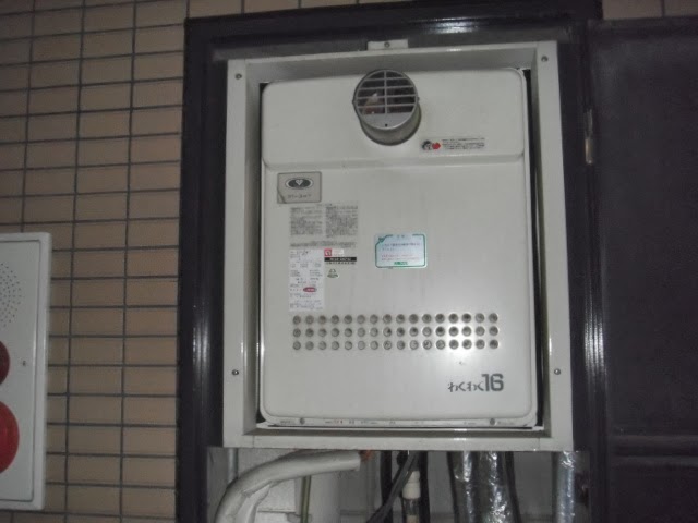 兵庫県　尼崎市　マンション　ノーリツ　ガスふろ給湯器　セミオート　PS　メーターボックス内設置型　取替交換工事　施工