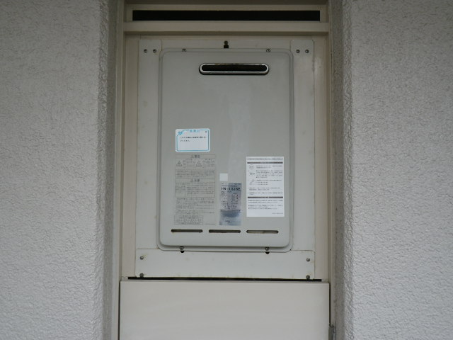 兵庫県　尼崎市　元浜町　マンション　リンナイ　１６号　ガス給湯器　PS標準設置型　取替交換工事　施工