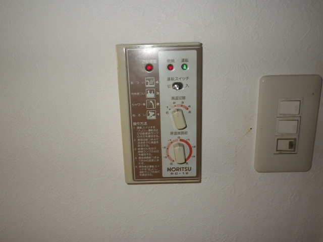 神戸市灘区城内通マンション ノーリツ16号ガス給湯器 屋内設置 強制