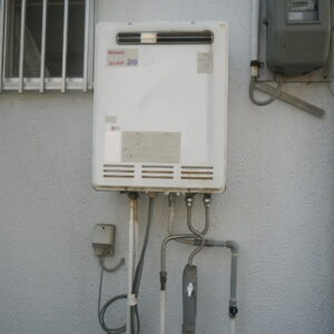 尼崎市長洲中通　戸建住宅　リンナイ20号ガスふろ給湯器　取替交換工事施工　RUF-2008SAW　から　RUF-A2005SAW(B)