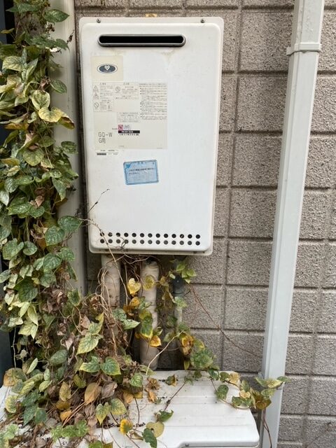 尼崎市七松町ハイツ　ノーリツ16号ガス給湯器　取替交換工事施工　大阪ガス34-335　から　GQ-1639WS-1
