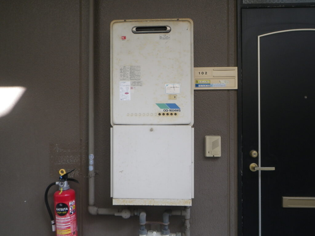尼崎市 ハイツ ノーリツ16号ガス給湯器 取替交換工事施工 GQ-1604WS-1 から GQ-1639WS-1