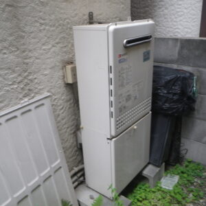 尼崎市瓦宮　戸建住宅　ノーリツ24号エコジョーズ　取替交換工事施工　GT-C2452AWX　から　GT-C2472AW