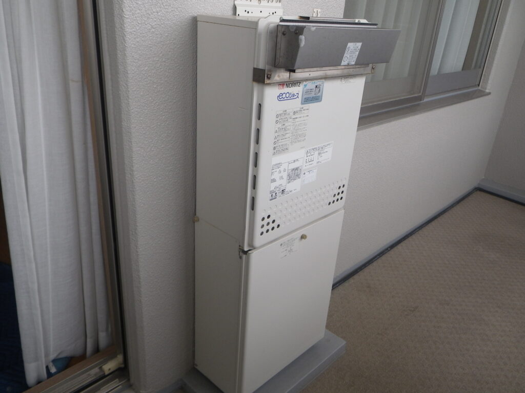西宮市東鳴尾マンション　ノーリツ24号エコジョーズ　取替交換工事施工　GT-C2452SAWXからGT-C2472SAW