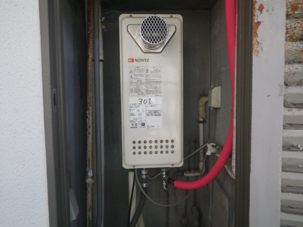 芦屋市岩園町マンション ノーリツ16号ガス給湯器 取替交換工事施工 GT-1623SAWX-T から GT-1653SAWX-T-4