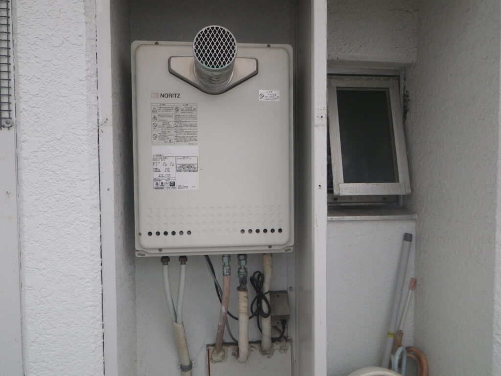 尼崎市マンション ノーリツ16号ガス給湯器 取替交換工事施工 GT-1628SAWX-T から GT-1670SAW-T