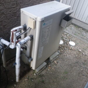 神戸市　戸建住宅　ノーリツ石油ボイラー取替交換工事施工　日立KZO-470SAA　から　OTQ-4706SAY