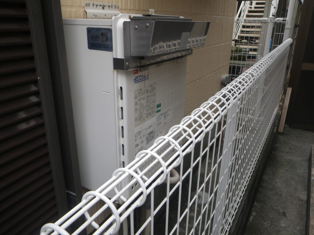 尼崎市杭瀬　戸建住宅　ノーリツ24号エコジョーズ　取替交換工事施工　GT-C2452SAWX　から　GT-C2472SAW