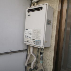 西宮市マンション　ノーリツ16号ガス給湯器　取替交換工事施工　大阪ガス133-8100　から　GQ-1639WS-1