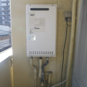 尼崎市　マンション　ノーリツ16号ガス給湯器　取替交換工事施工　大阪ガス34-335　から　GQ-1639WS-1