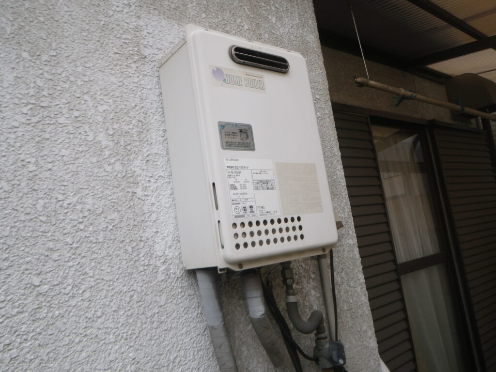 神戸市東灘区　戸建住宅　ノーリツ　ガス給湯器　取替交換工事施工　日立KS-165SABH　から　GQ-1639WS-1