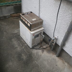 神戸市東灘区　戸建住宅　ノーリツ　ガス風呂釜　取替交換工事施工　GSY-133E　から　GSY-132D